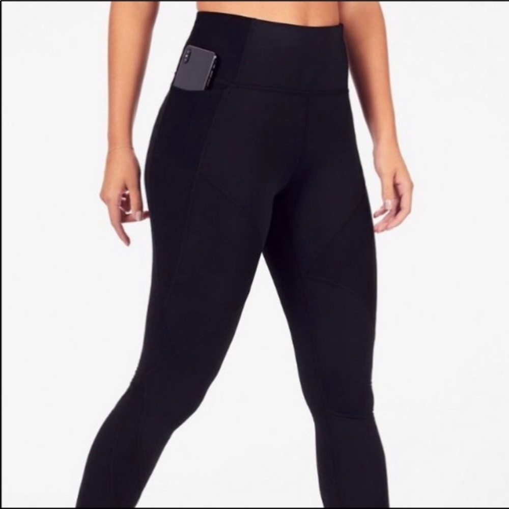 Fabletics Leggings Statement Cold Weather